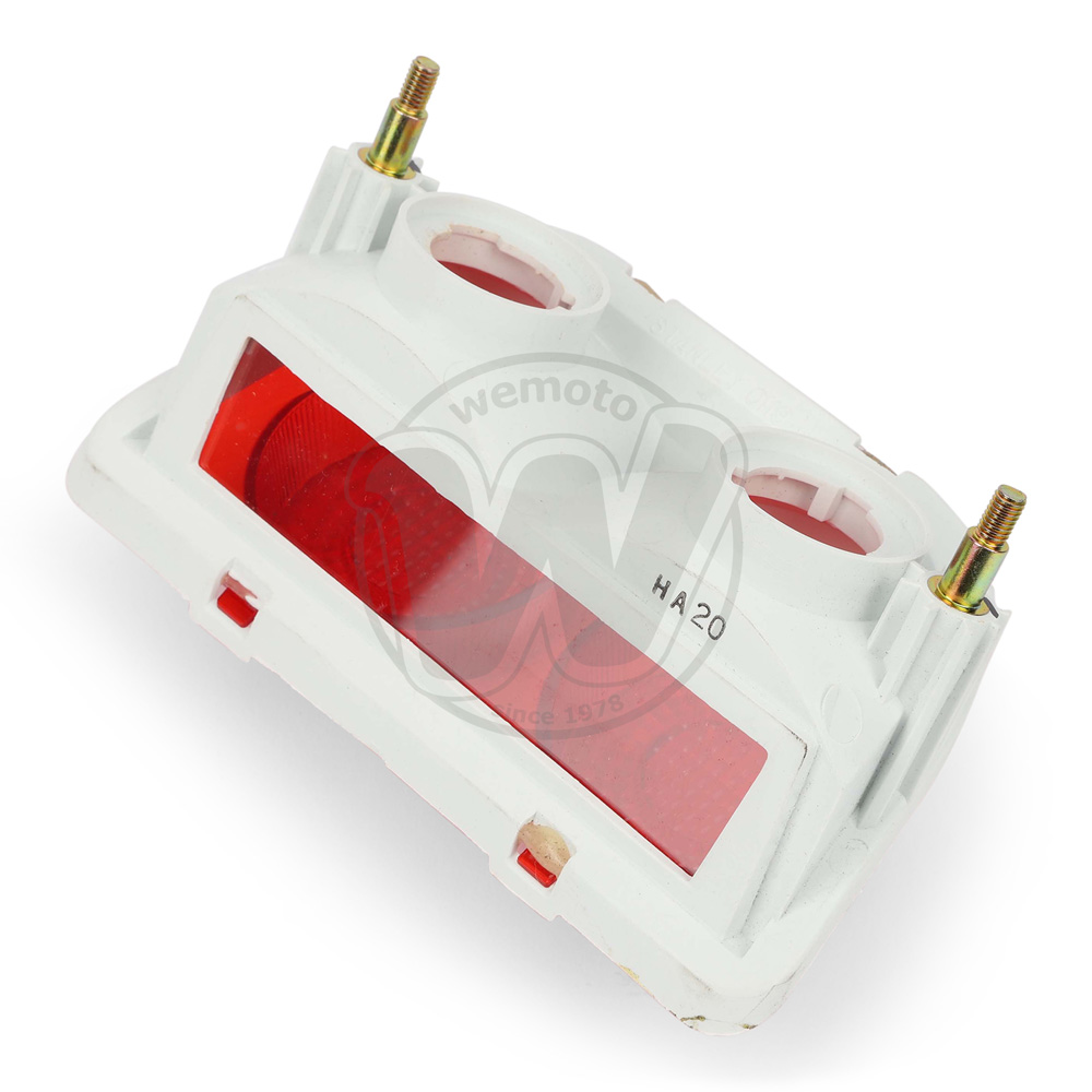 0WB9574_ad3213 three.jpg